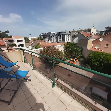 Apartmán Centre, Grand T2 Balcon Pkg, Gare 600m, Tres Calme Arcachon